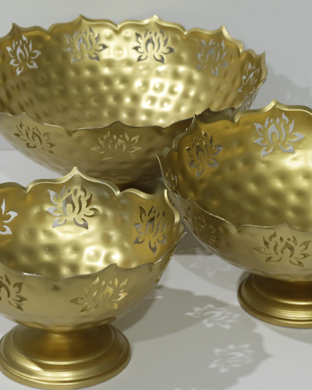 9 Piece Lotus Urli Set