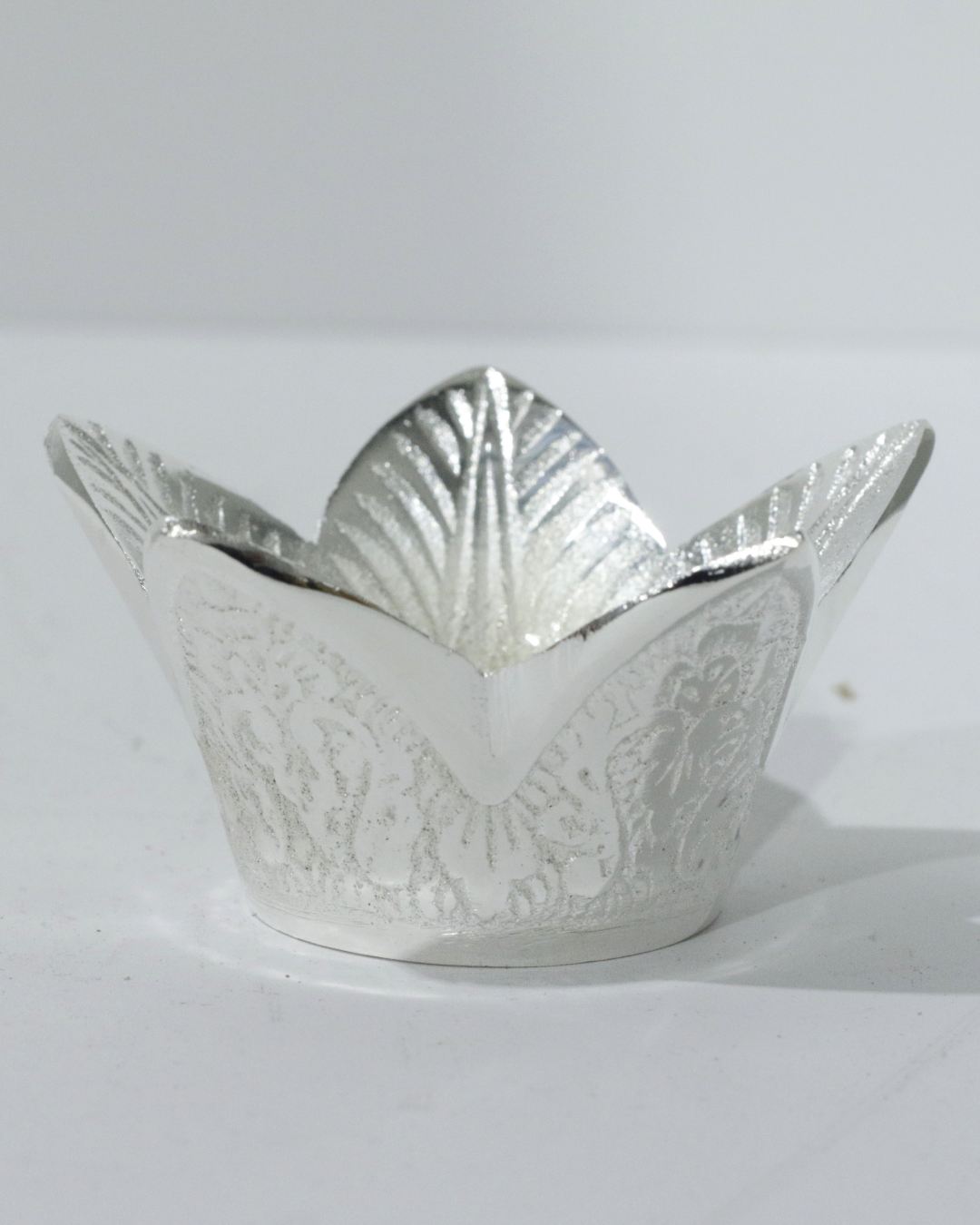 Silver Engraved Flower Kalash