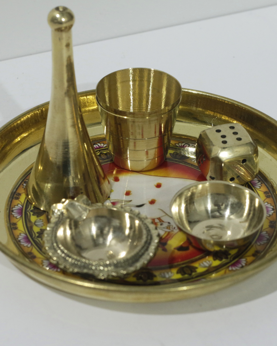Red/Yellow Lotus Cow 7 Piece Thali Set