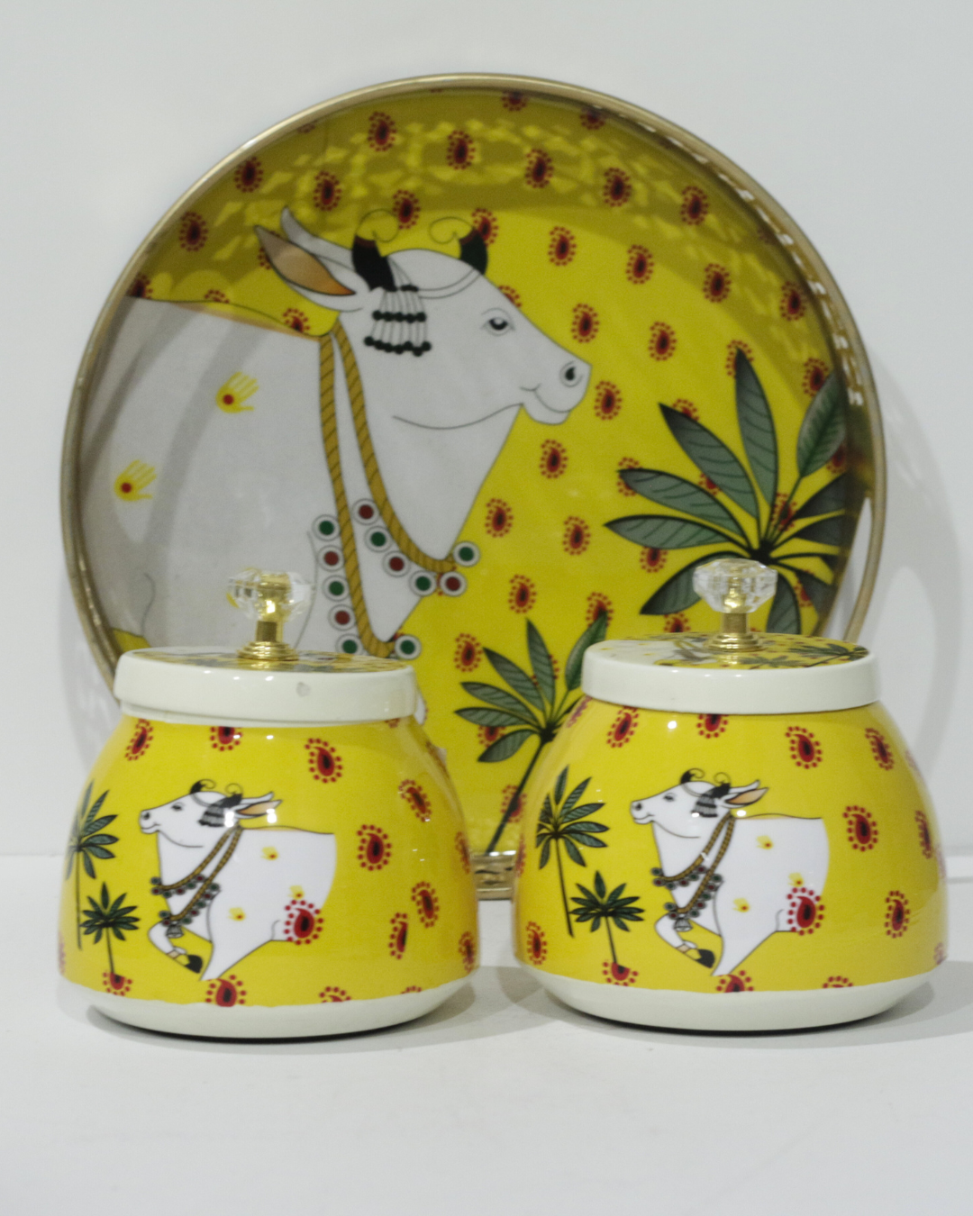 Yellow Cow Tray Set