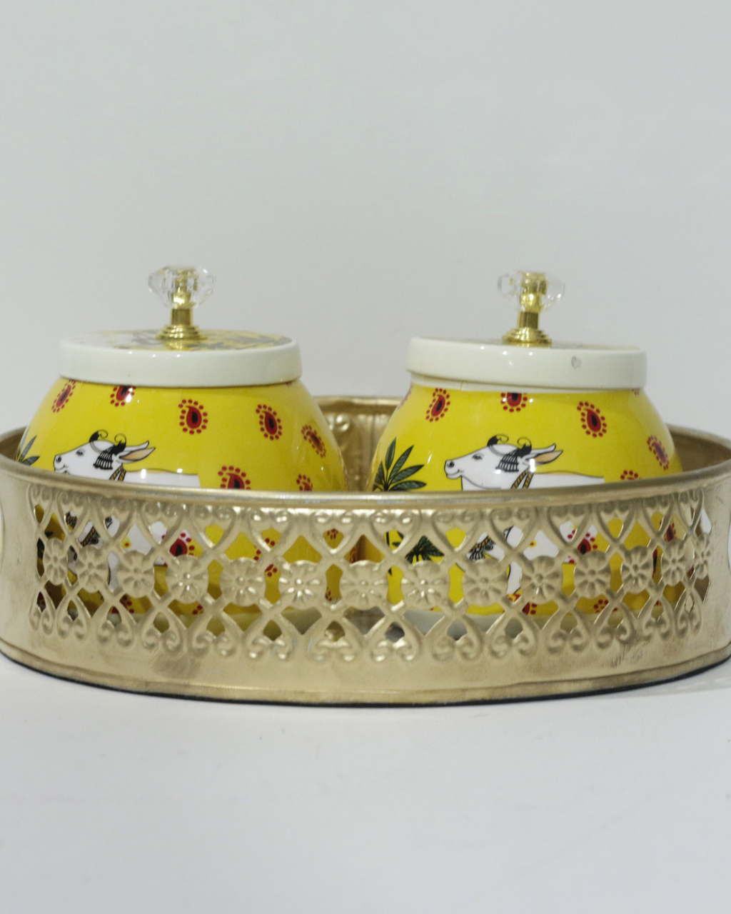 Yellow Cow Tray Set