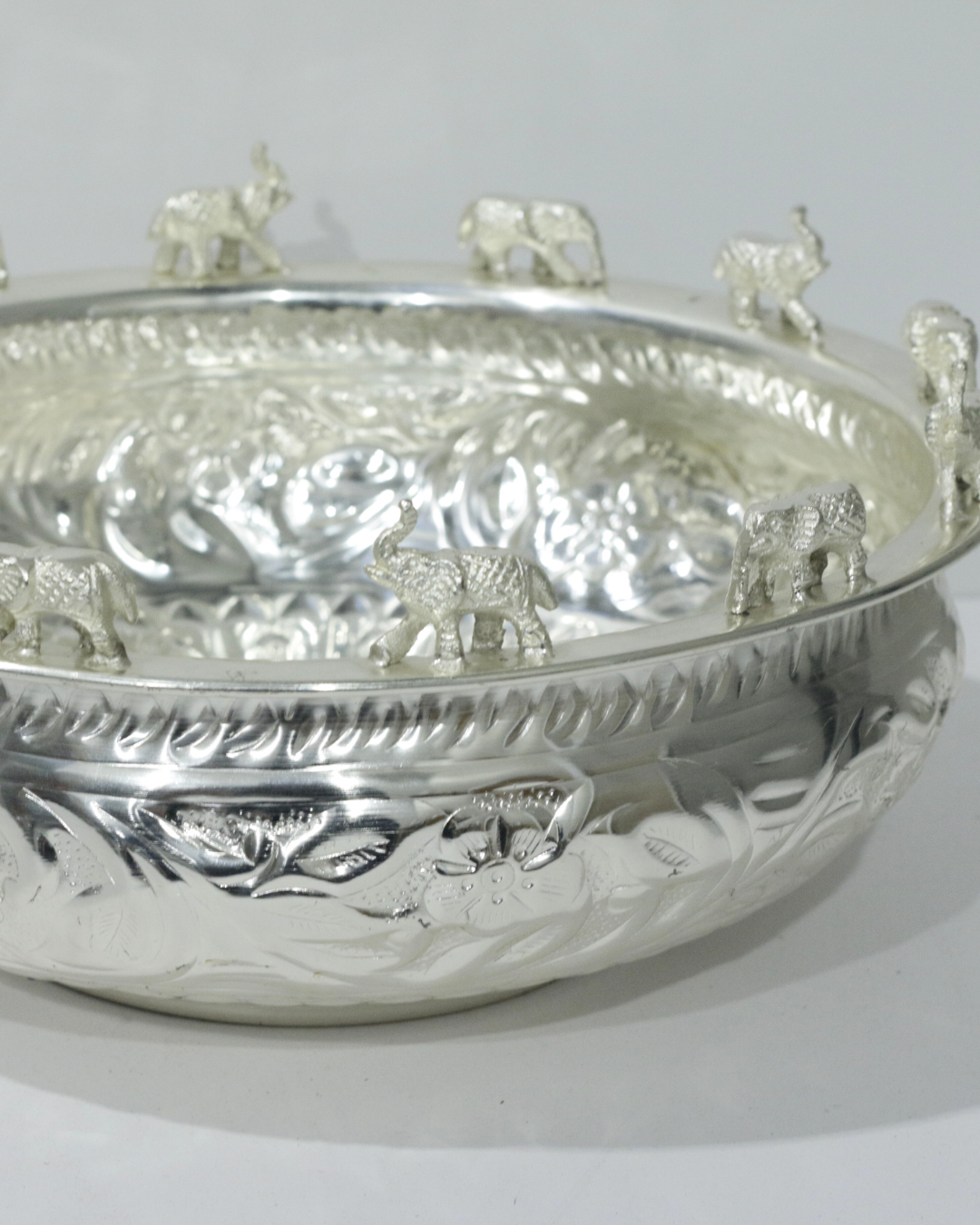 Elephant Silver Urli