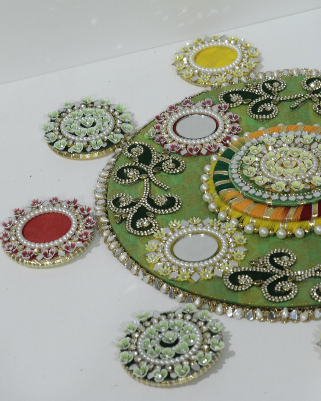 Red/Green/Yellow 9 Piece Rangoli Set