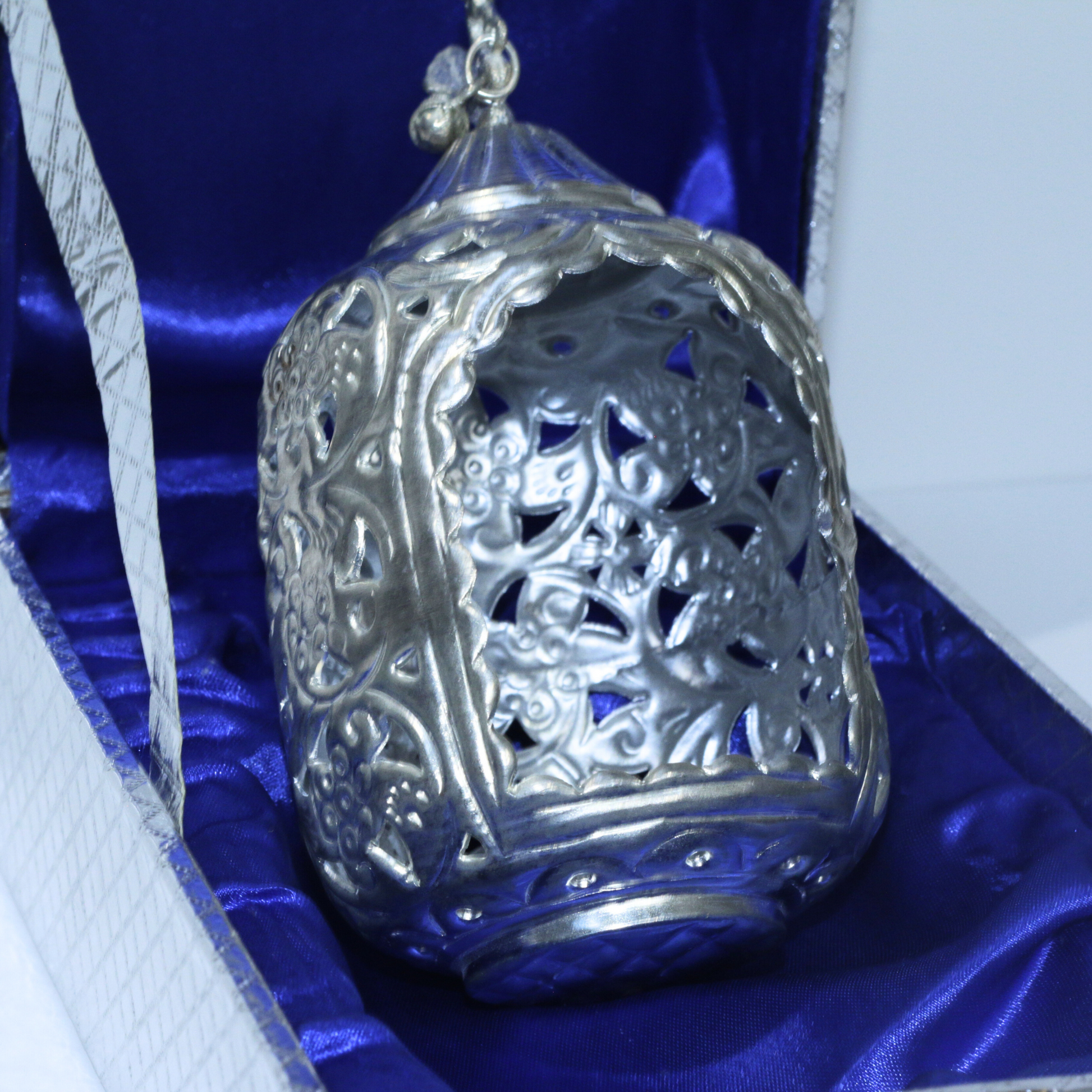 Shadow Peacock Head Akhand Diya