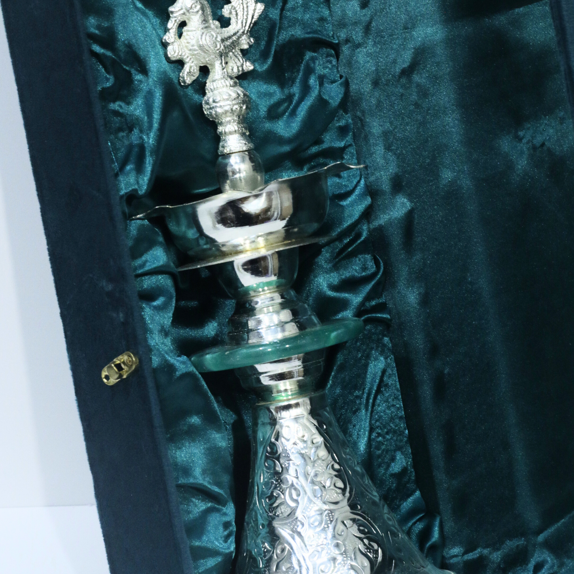 Emerald Samai Diya