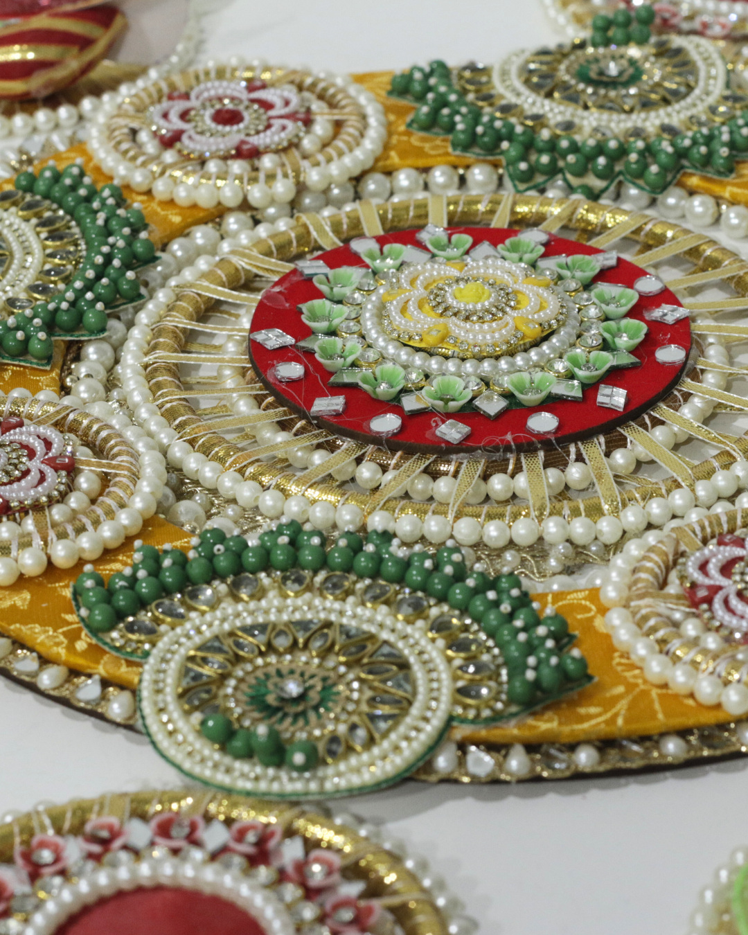 Red/Yellow/Green Bird 10 Piece Rangoli Set
