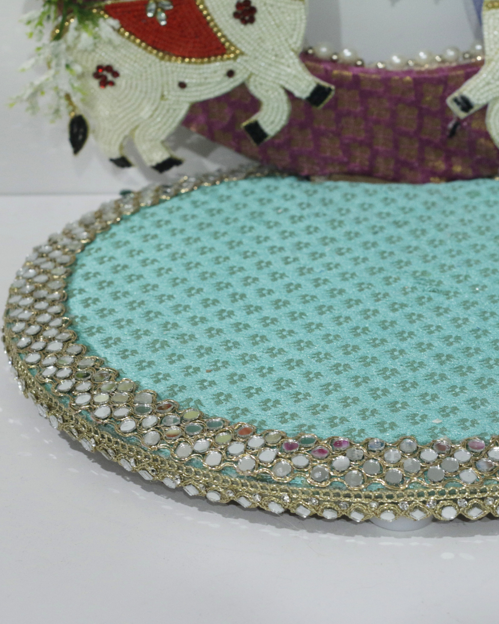 Teal/Pink Cow Singhasan