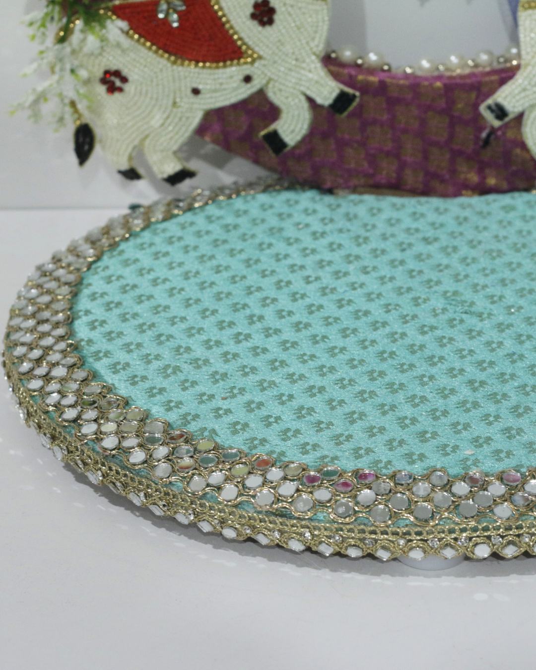 Teal/Pink Cow Singhasan