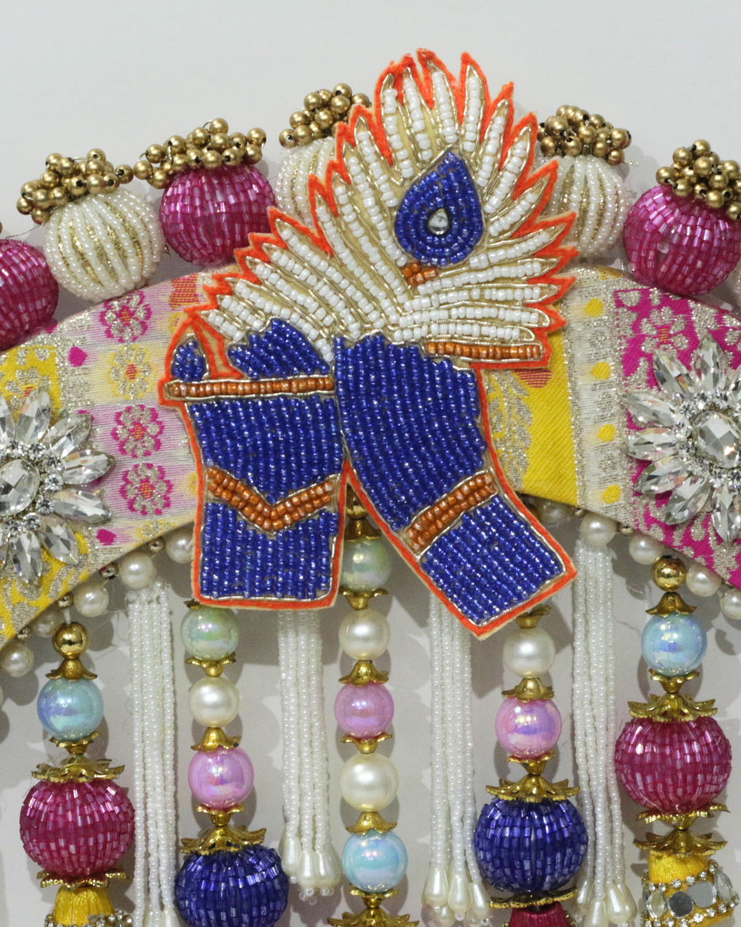 Multicolour Krishnji Singhasan