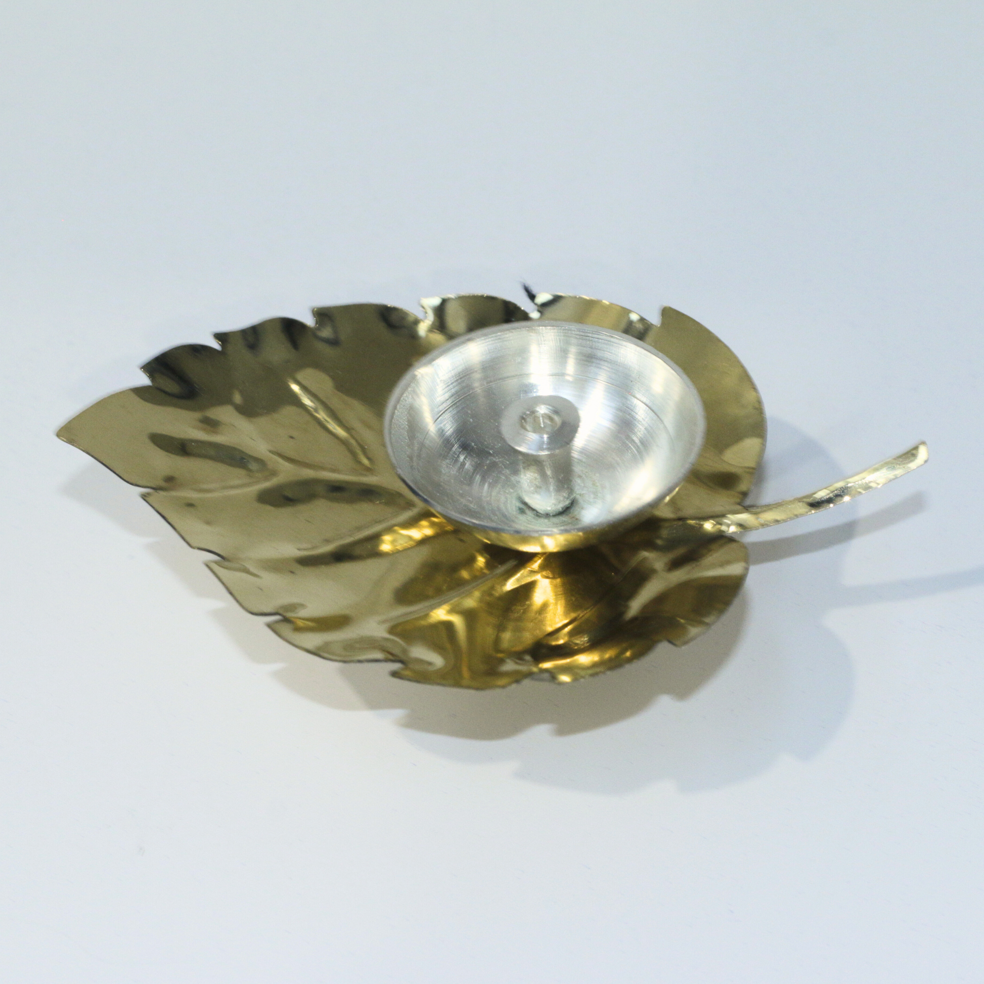 Double Leaf Diya and Incense Holder Gift Set