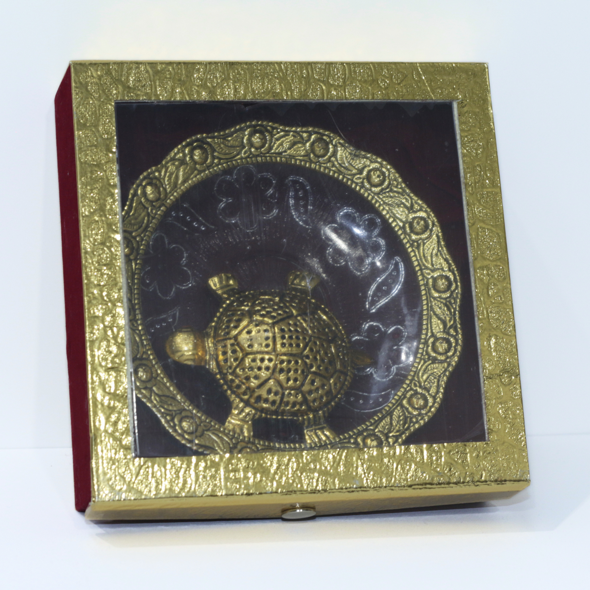 Vastu Turtle Set with Glass Tray
