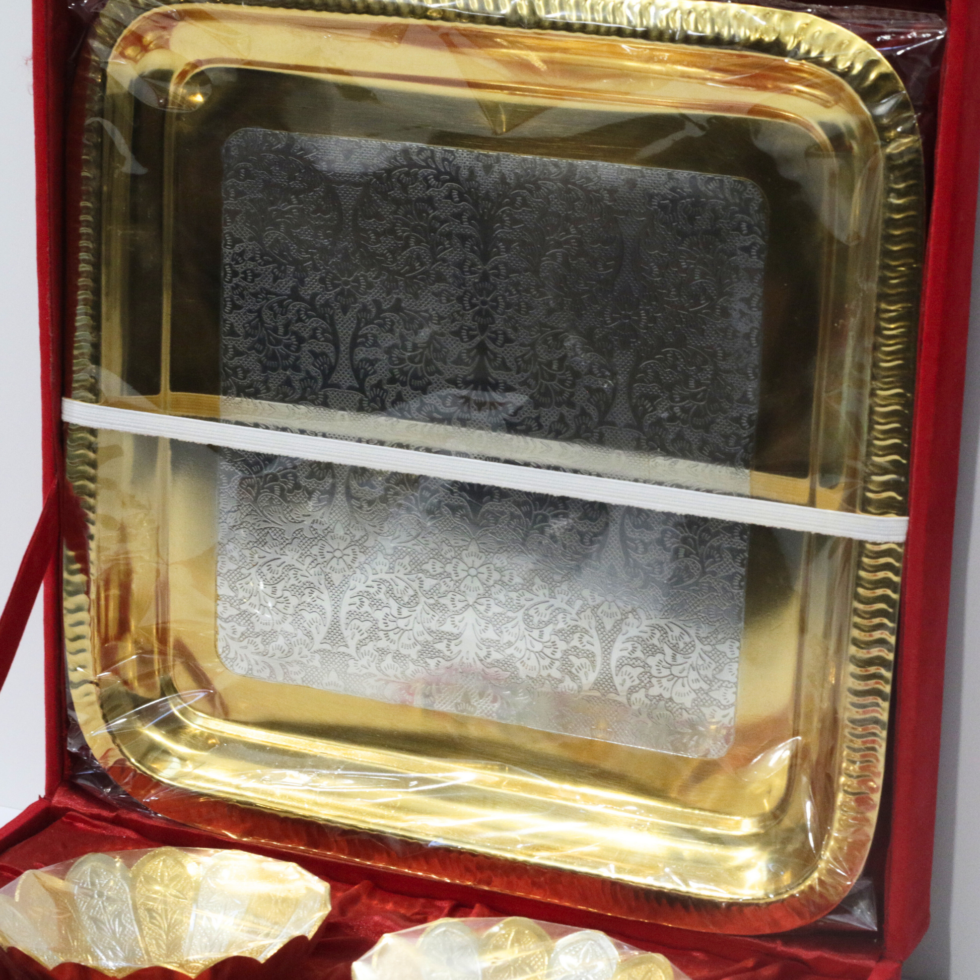 Golden Bowl Set