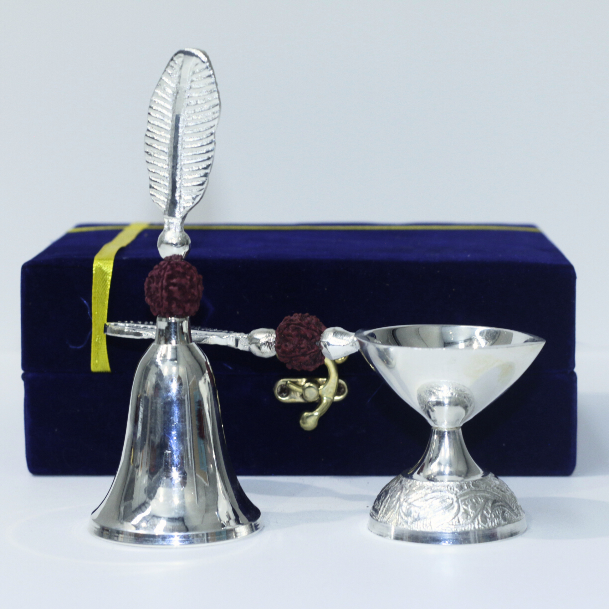 Diya & Bell Set