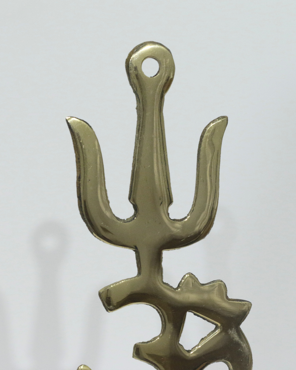 Trishyul Stand